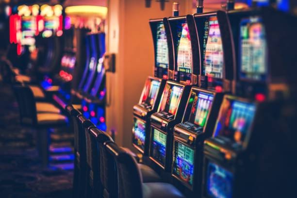 Live dealer card table at halo69 login